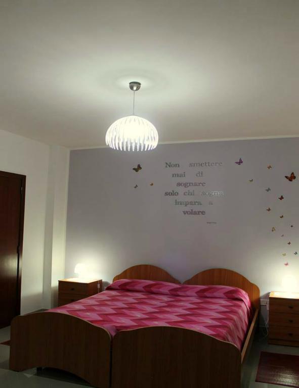 Lo Specchio Del Salento Bed & Breakfast Lecce Room photo