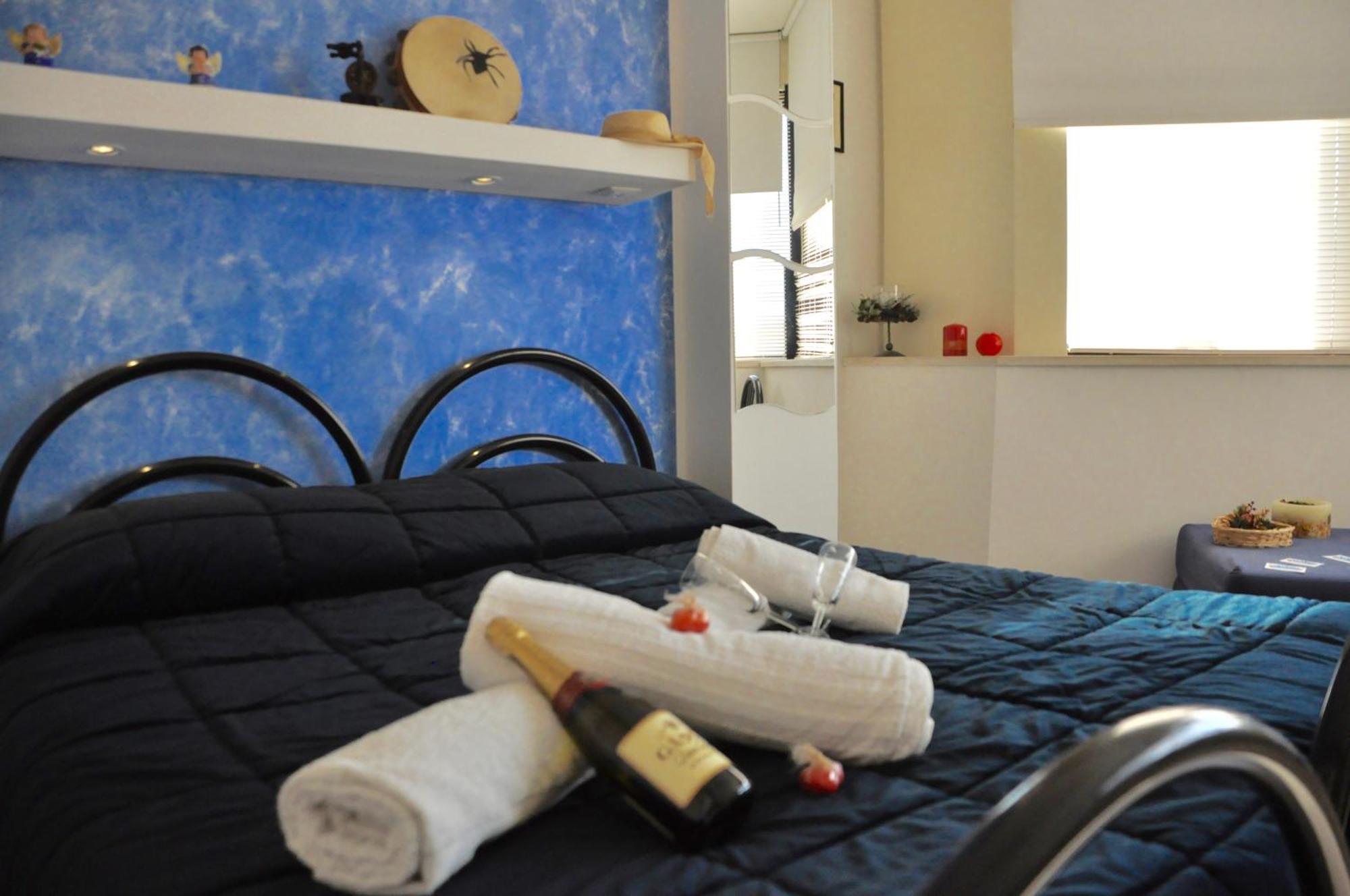 Lo Specchio Del Salento Bed & Breakfast Lecce Exterior photo