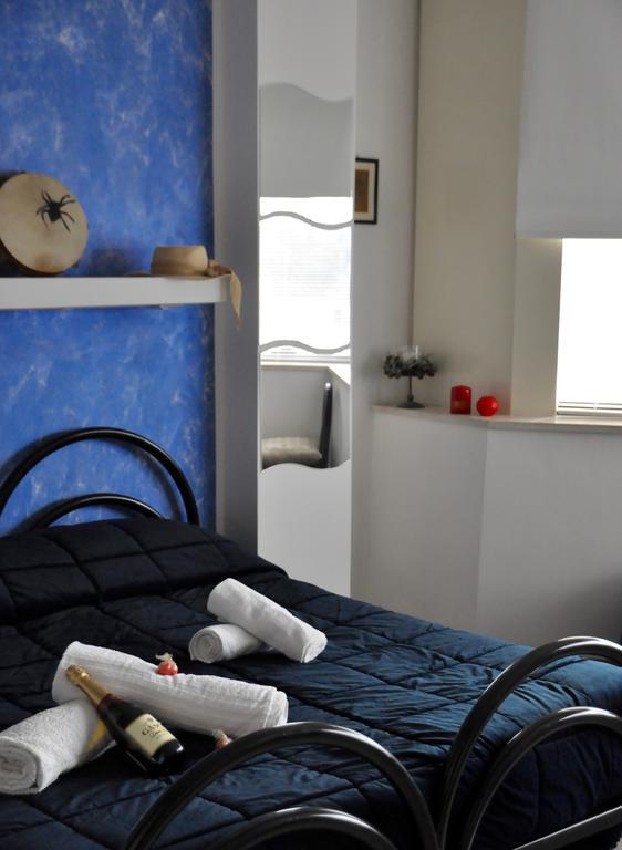 Lo Specchio Del Salento Bed & Breakfast Lecce Exterior photo