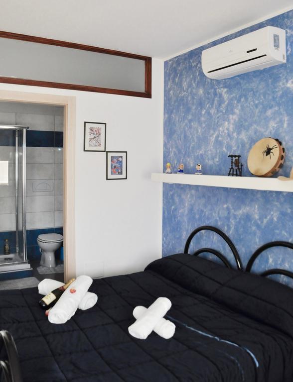 Lo Specchio Del Salento Bed & Breakfast Lecce Exterior photo
